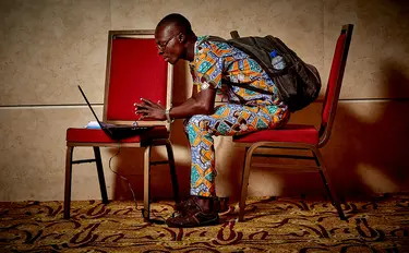 Images by Dom Salmon for his Nikon magazine article How to control indoor light